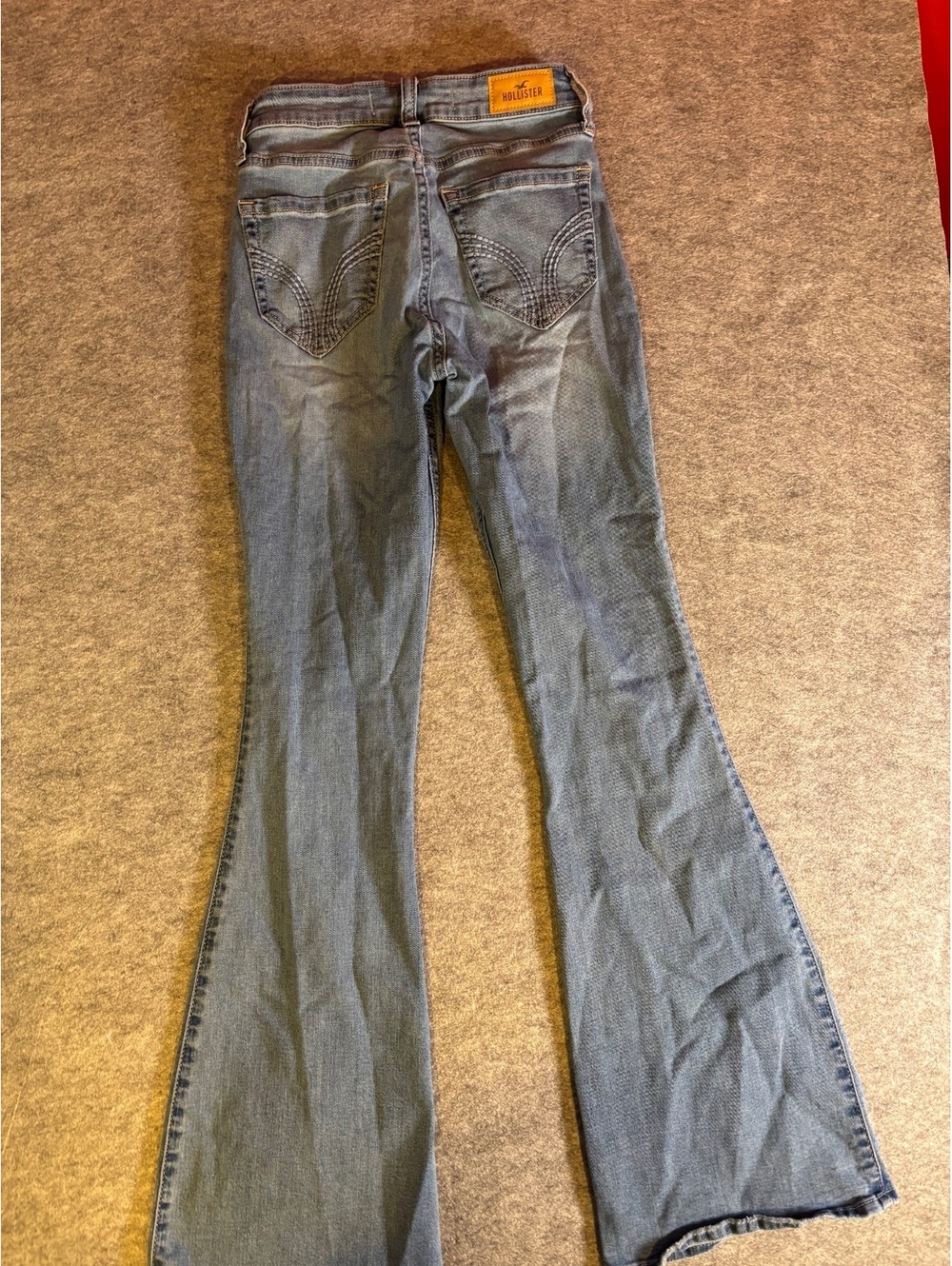 Hollister High-Rise Flare Jeans W25R Light Wash